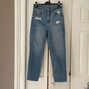 AE Stretch Mom Straight Jean LIKE NEW!!